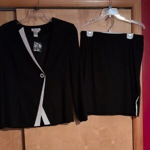 Spiegel Black and White Skirt Set